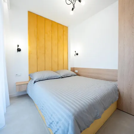 Miodowy Apartament Z Duzym Tarasem W Rewalu, Blisko Morza Exteriér fotografie